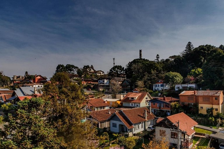 New, Luxurious, and in the Center of Gramado