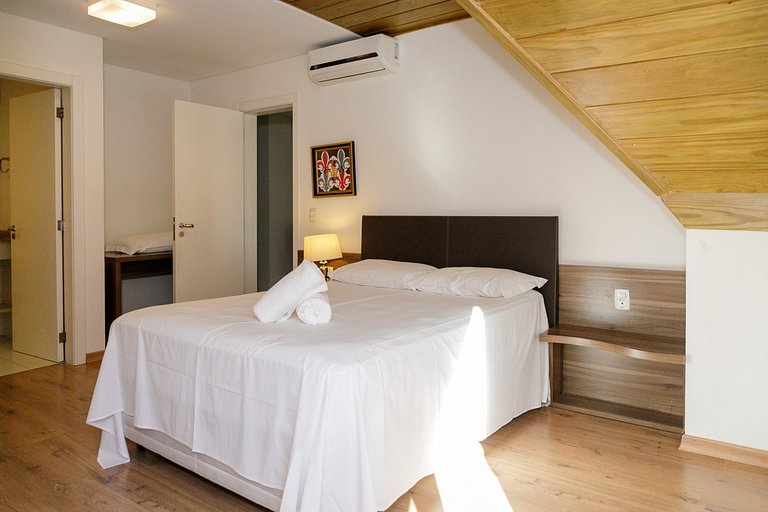 Fireplace and coffe on the Main Street of Gramado!