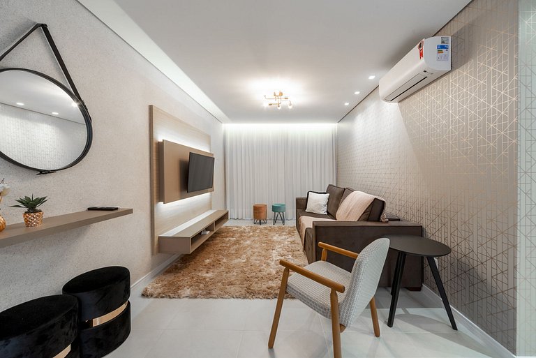 New, Luxurious, and in the Center of Gramado