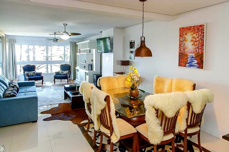 Location and Privileged View in Gramado