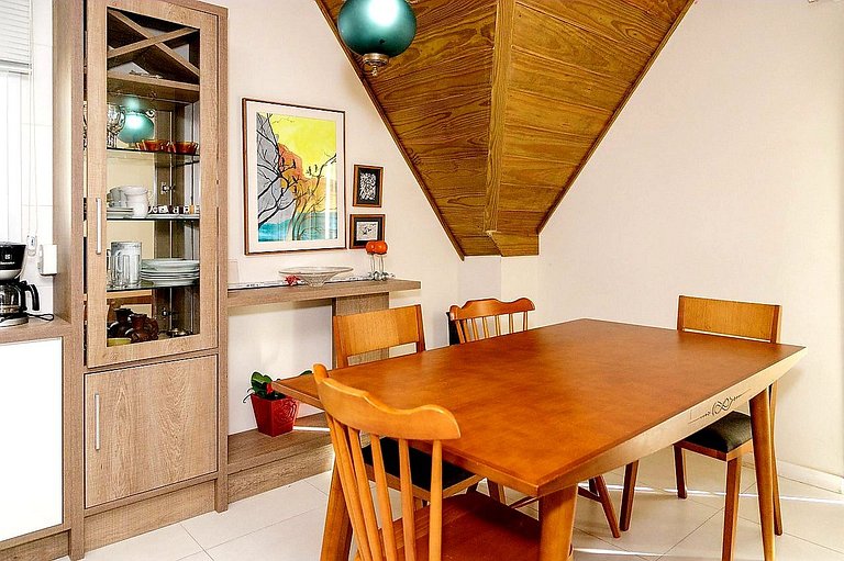 Fireplace and coffe on the Main Street of Gramado!