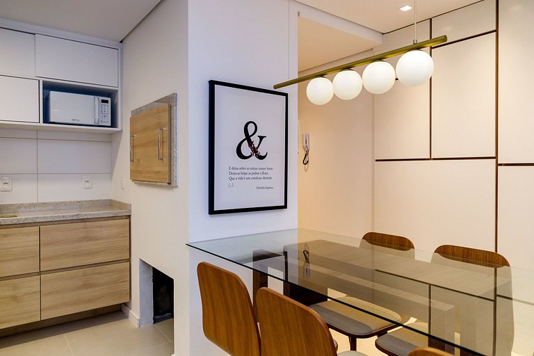 Beautiful Apartment in a Prime Location!