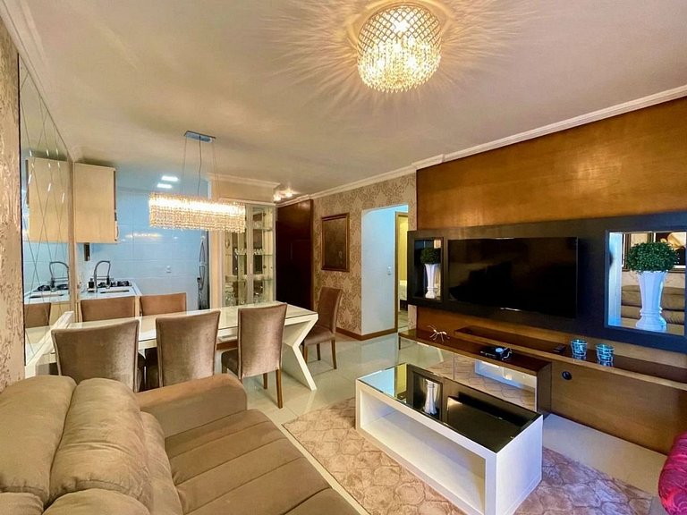 Sophisticated Apartment in a Great Location