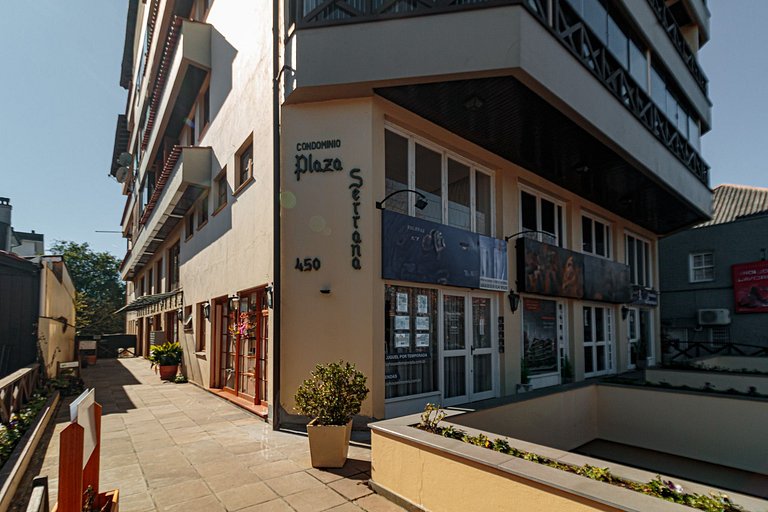 Loft no Coração de Canela — Acomoda até 4 pessoas