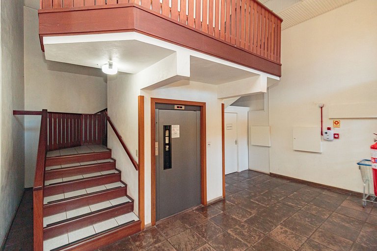 Loft no Coração de Canela — Acomoda até 4 pessoas