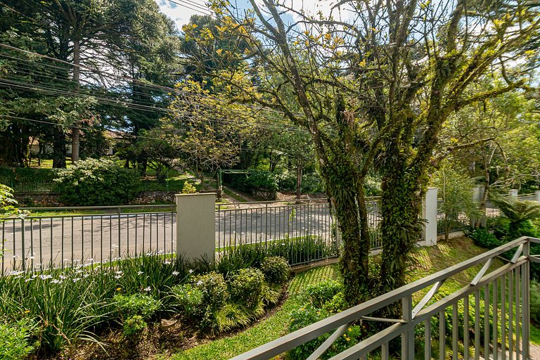 Apto Novo e Completo 2 Suítes no Bairro Bavária