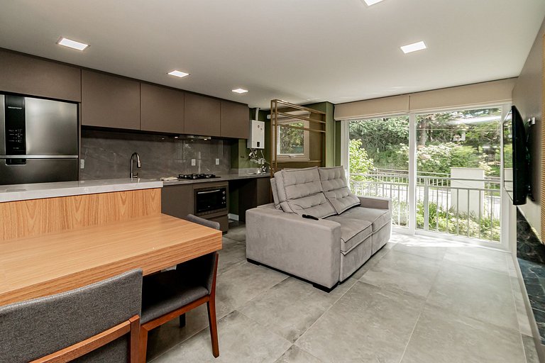 Apto Novo e Completo 2 Suítes no Bairro Bavária