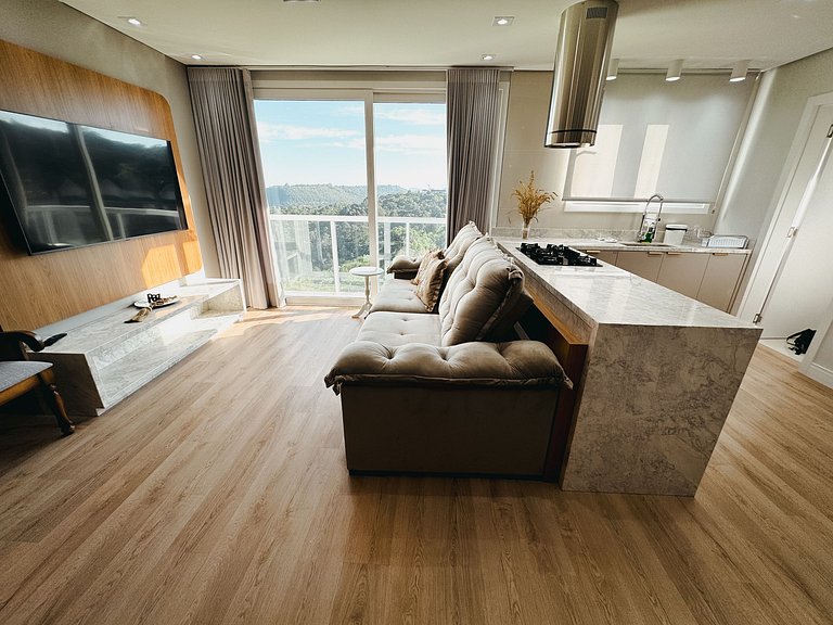 Apto 3 Suítes com Vista Espetacular para o Vale