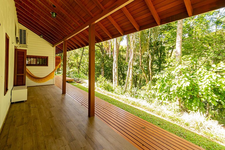 Refúgio dos Sonhos: Casa de Campo junto a Natureza