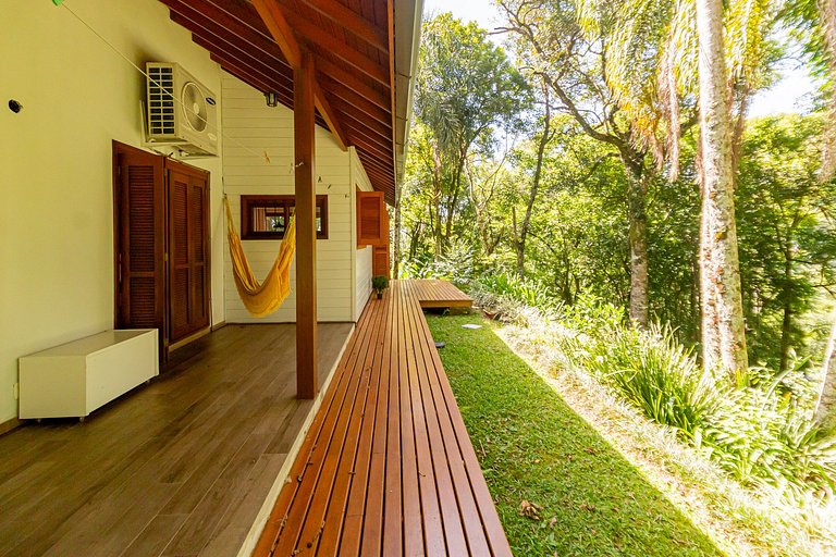 Refúgio dos Sonhos: Casa de Campo junto a Natureza