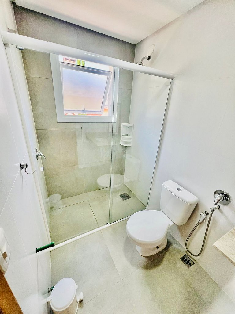 Casa Exclusiva Com 3 Suítes Em Condomínio Luxo