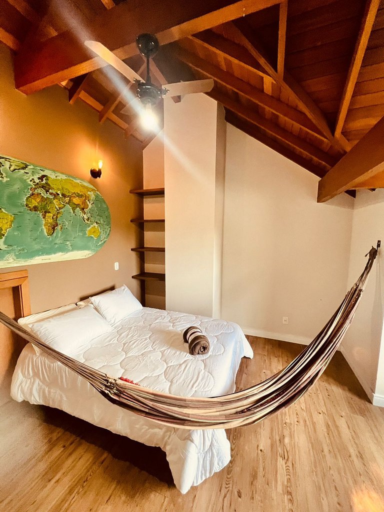 Casa Exclusiva Com 3 Suítes Em Condomínio Luxo